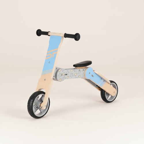 Blauwe houten 2-in-1 loopfiets en step op een lichte achtergrond